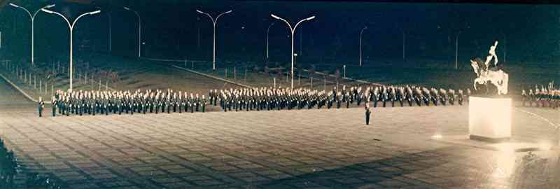 03_47560r (Medium).jpg